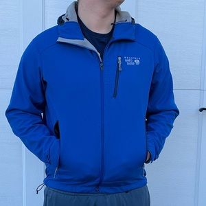 Mountain hard wear, blue, fleece lined, water resistant jacket.